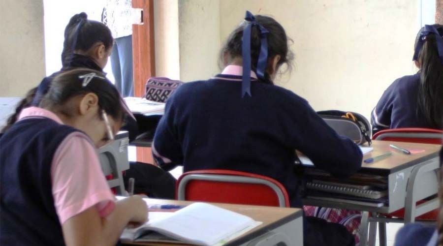 Nuevos libros escolares en México promocionan la ideología de género